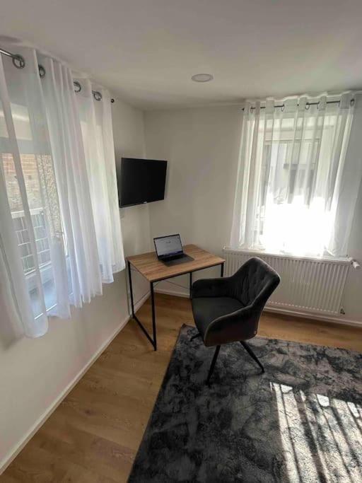 Ferienwohnung Zur Froehlichkeit Altertheim Exterior photo