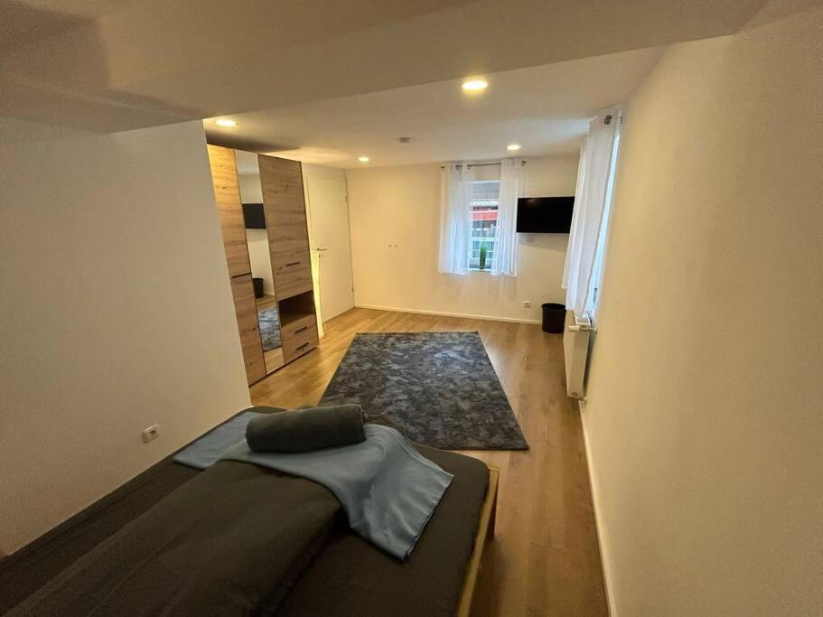 Ferienwohnung Zur Froehlichkeit Altertheim Exterior photo